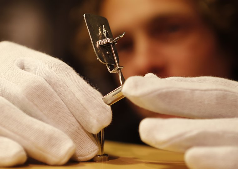 Ontdekking van een nieuwe wereld
Microscoop van Antoni van Leeuwenhoek
